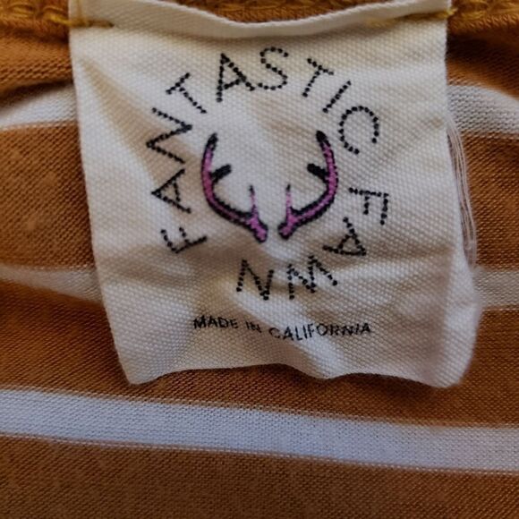 Fantastic Fawn Short Sleeve Stripe Shirt with Ruffle Sleeves Size Medium - Picture 7 of 7